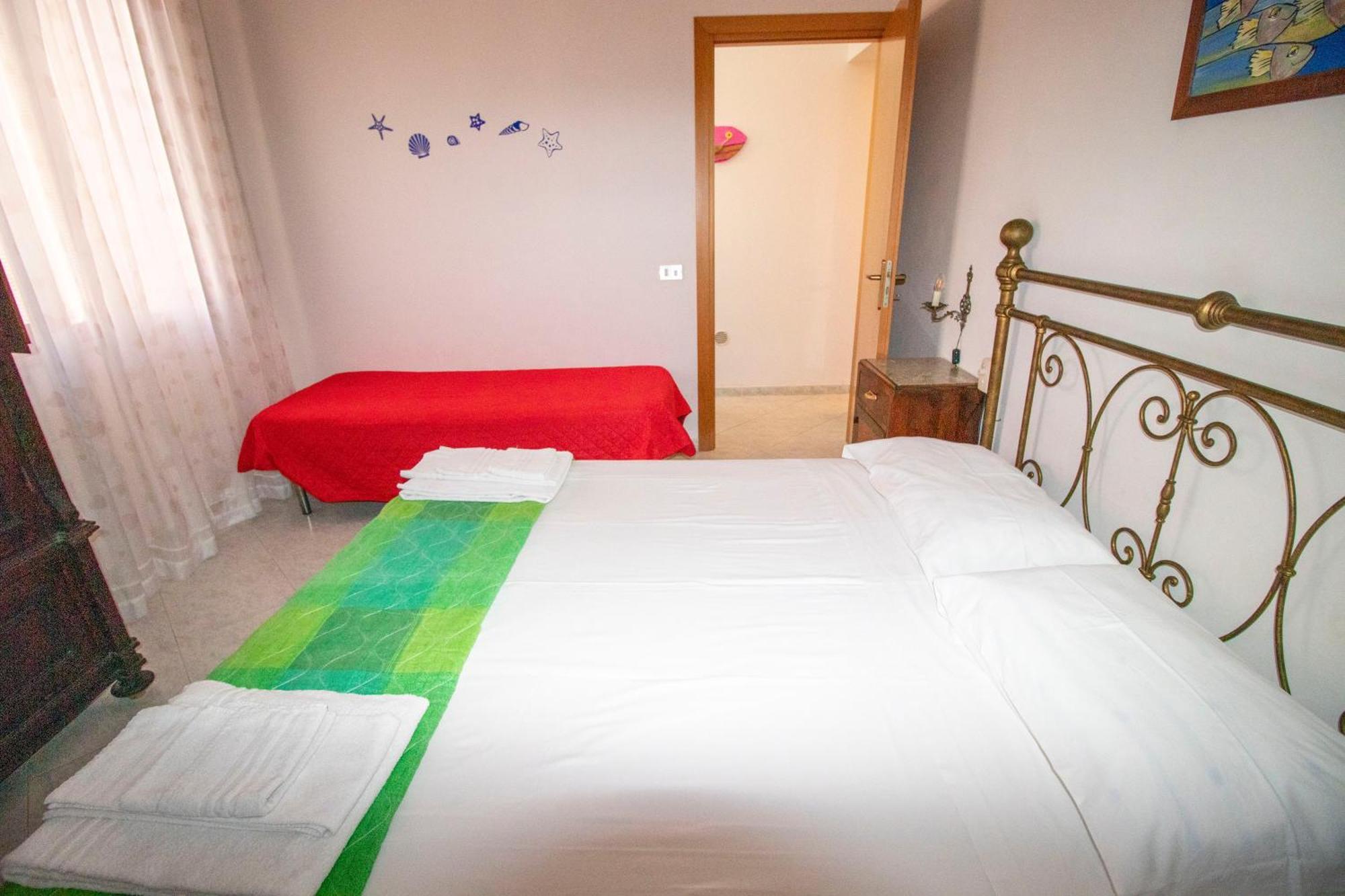 Case Vacanza Cristina Site In Antico Baglio E In Via Abruzzi N 161 San Vito Lo Capo Eksteriør billede